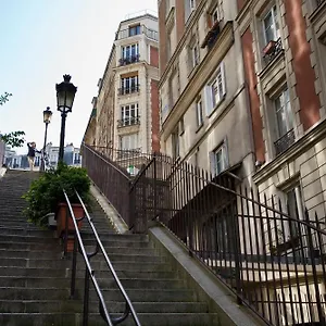 Duplex De Charme Au Coeur De Montmartre París